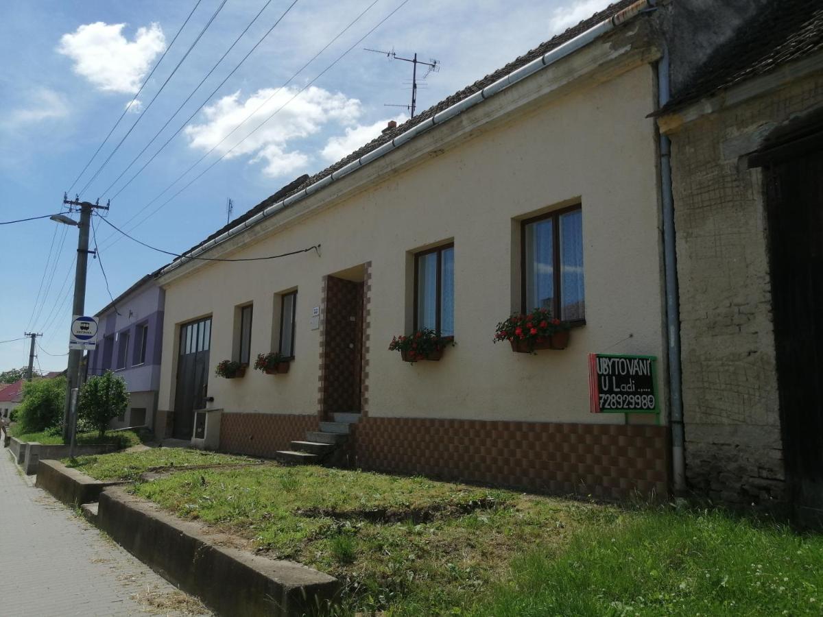 U Ladi Apartment Bulhary Luaran gambar