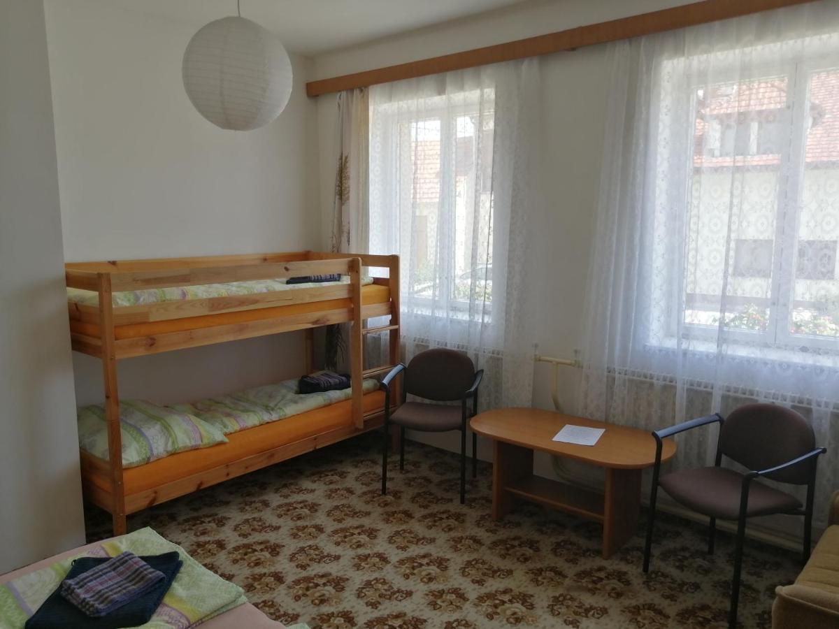 U Ladi Apartment Bulhary Luaran gambar