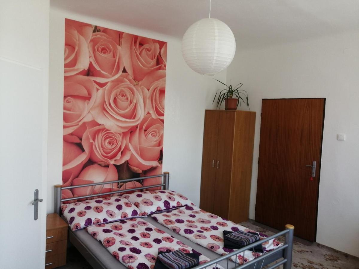 U Ladi Apartment Bulhary Luaran gambar