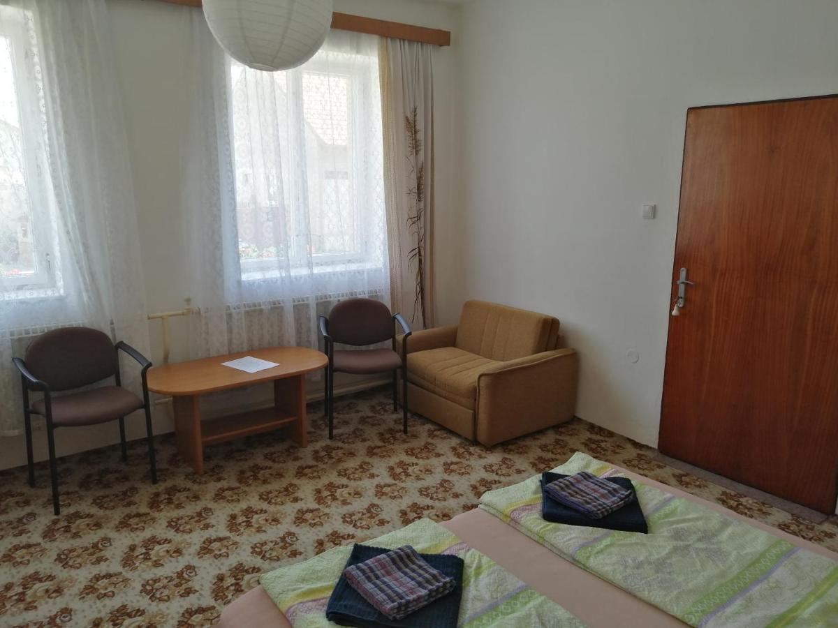 U Ladi Apartment Bulhary Luaran gambar