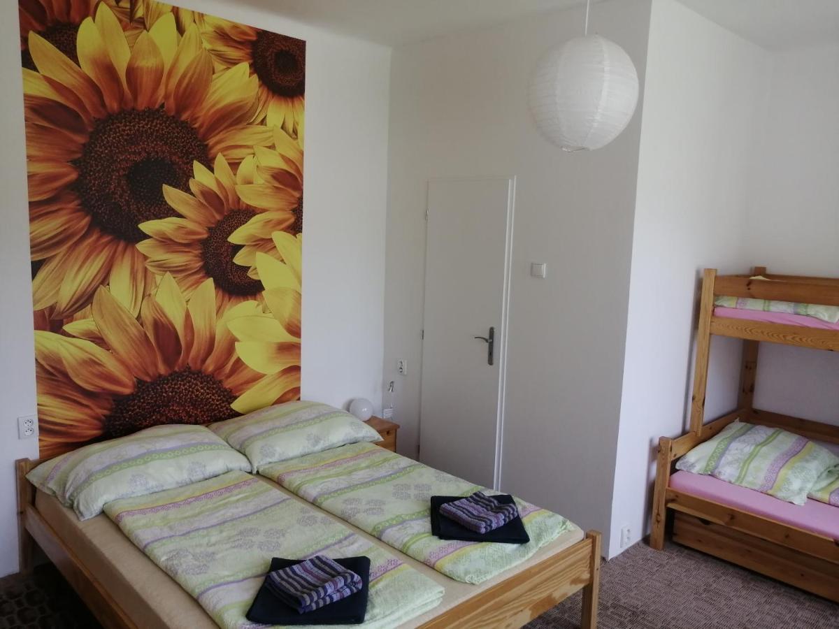 U Ladi Apartment Bulhary Luaran gambar