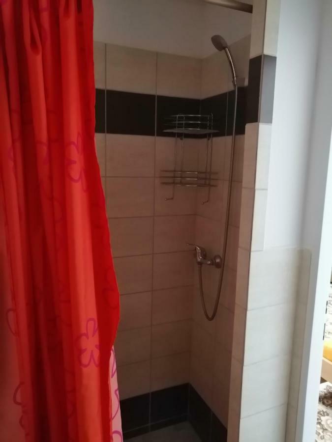 U Ladi Apartment Bulhary Luaran gambar